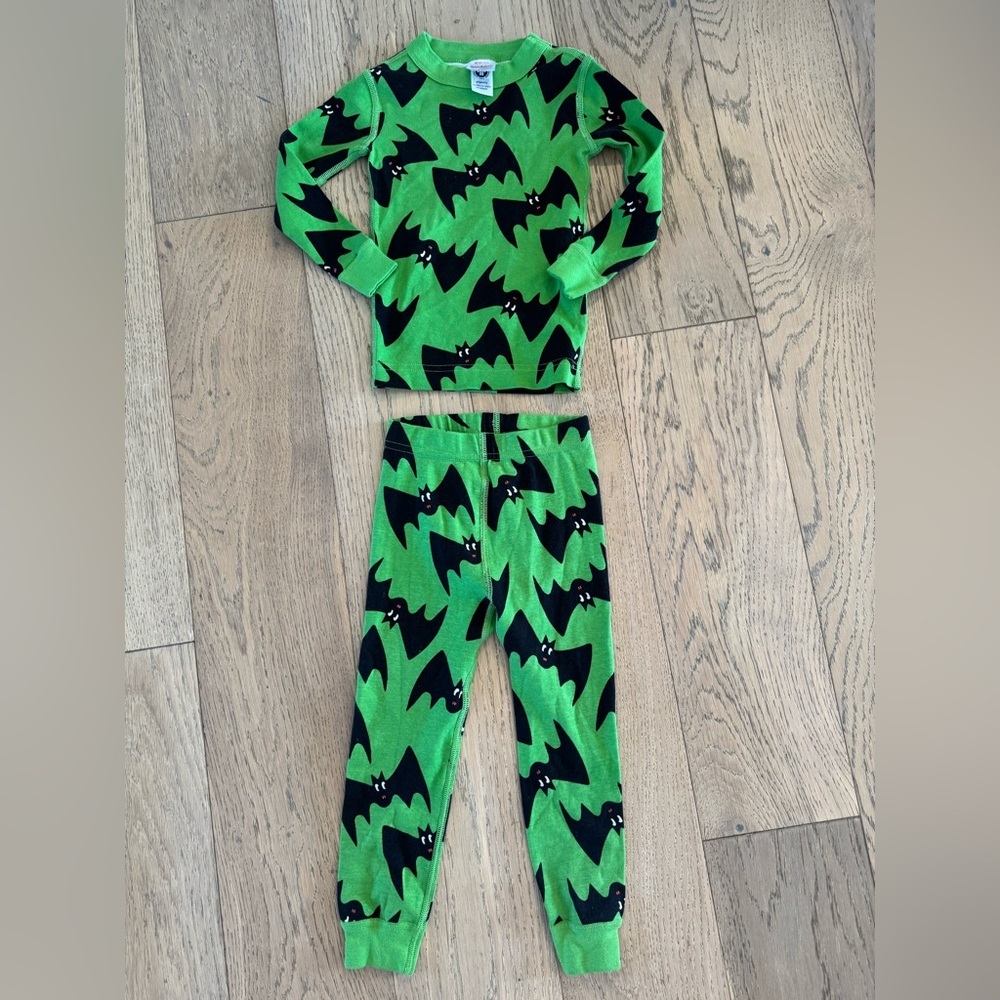Hanna Andersson Pajama Set Bats Green 3T